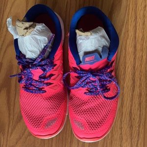 Nike wear all day women Running 🏃‍♀️ shoes